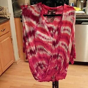 Young Fabulous & Broke Women's Pink and White Tie-Dye Blouse